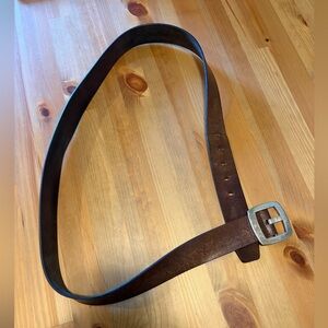 Calvin Klein women’s brown leather belt